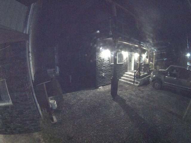 Живая трансляция камеры из Raise the roof @ 521 6th Ave. в Prince Rupert, BC