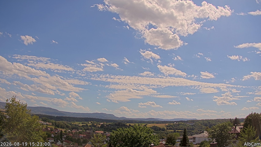 Live camera feed from AlbCam - Göppingen, Germany in View from Göppingen to SSW