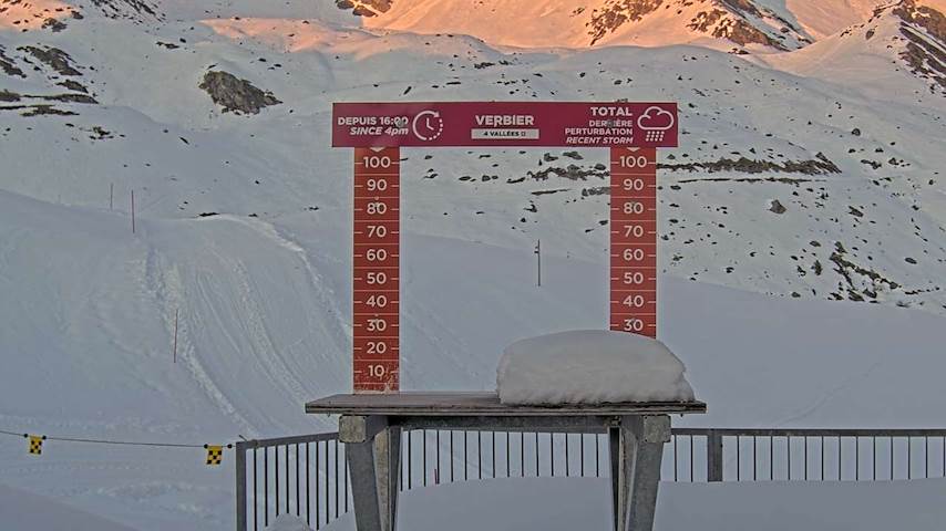 La Chaux 2'265 m. - Hauteur de neige Image