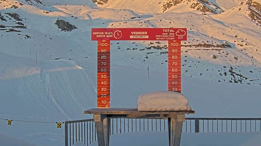 La Chaux 2'265 m. - Hauteur de neige Image