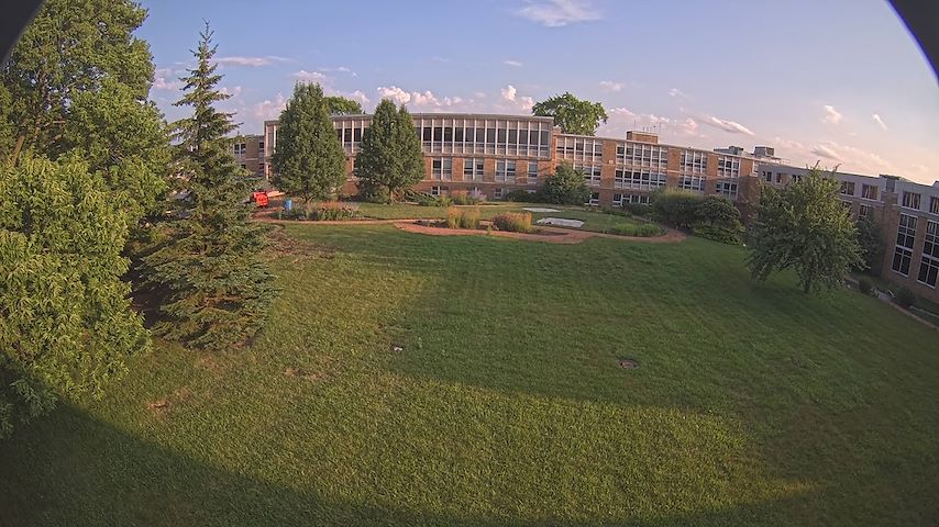 Flux de caméra en direct depuis CUW School of Nursing Construction Camera à Concordia University Wisconsin