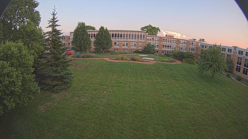 Tiešraides kameras kanāls no CUW School of Nursing Construction Camera Concordia University Wisconsin