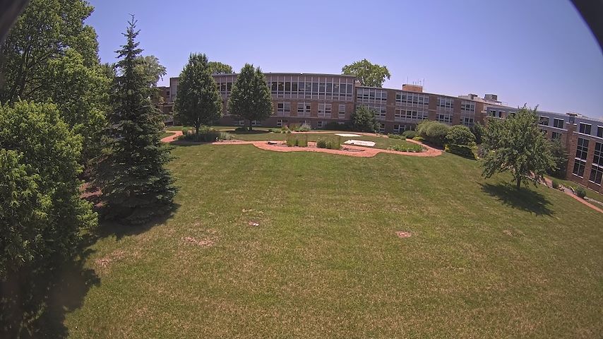 Live camera feed from CUW School of Nursing Construction Camera in Concordia University Wisconsin