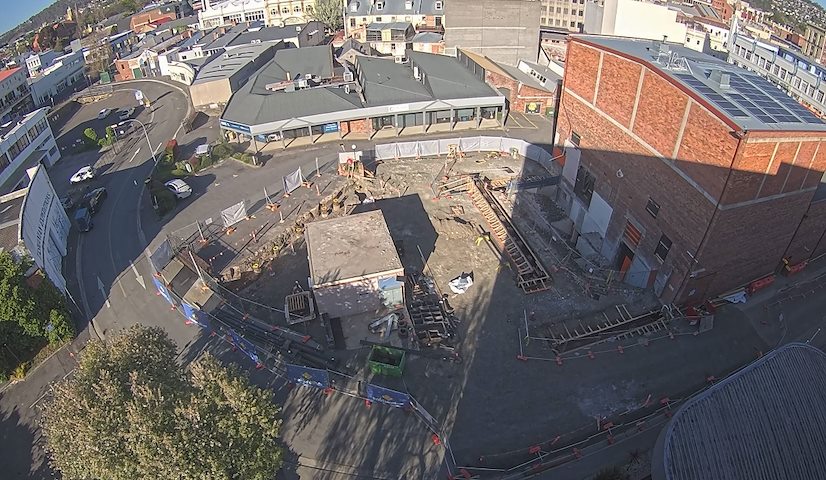 Live camera feed from Earl Arts Centre in Earl St, Launceston