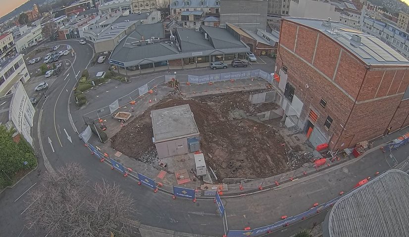 Canal de càmera en directe de Earl Arts Centre a Earl St, Launceston