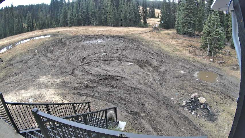 Live camera feed from Main Chalet in Main Chalet