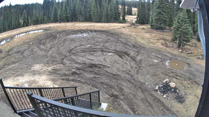 Live camera feed from Main Chalet in Main Chalet