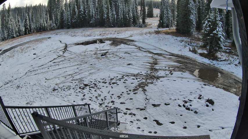 Live camera feed from Main Chalet in Main Chalet