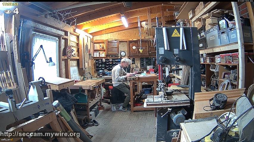 Live camera feed from Littlehook's woodworking shop in Indoor woodworking shop