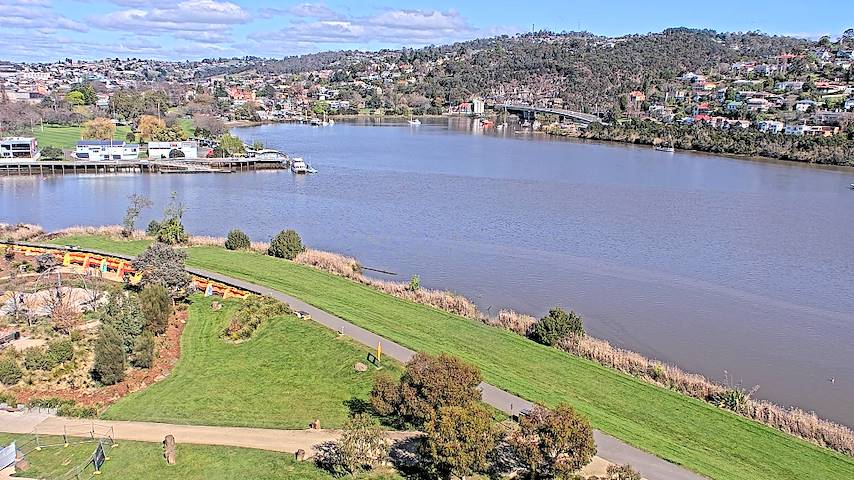 Канал на живо от камера от Tamar Estuary в Launceston, Tasmania