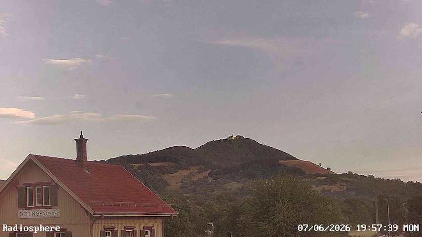 Live camera feed from RADiOSPHERE-BURG TECK in Burg Teck in Owen